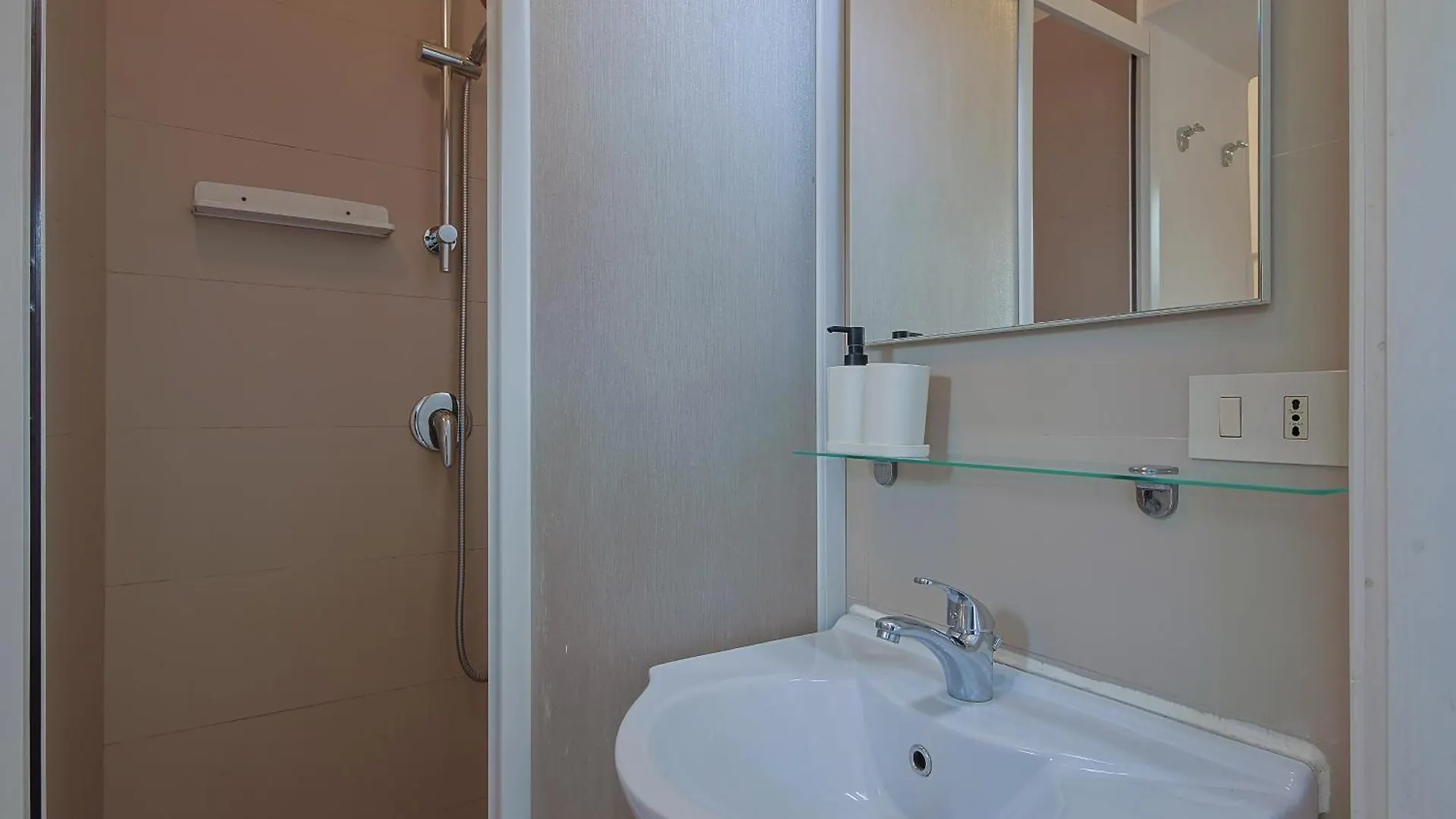 Apartamento B&B Cristina Garden Pisa